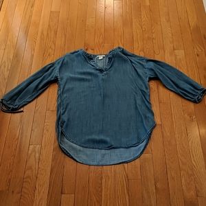 Loft Lounge Chambray top